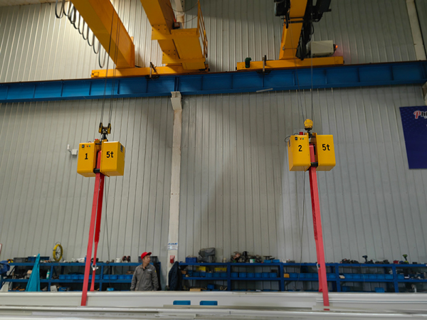 10吨车架翻转机